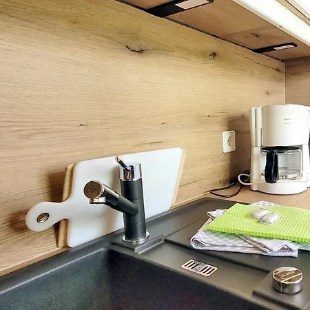 Gmelinstra_e 12_ Whg_ 18_ Haus Mee